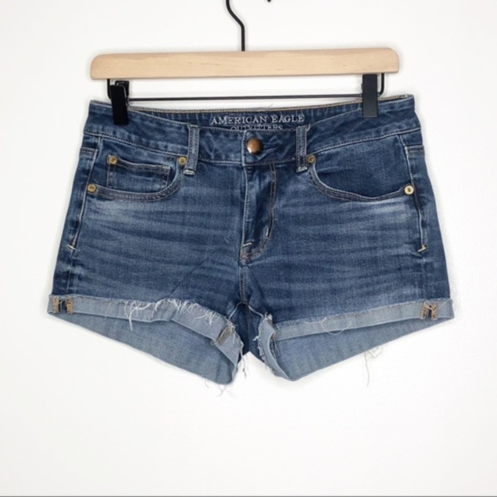 American Eagle Rolled Cuff Shorties